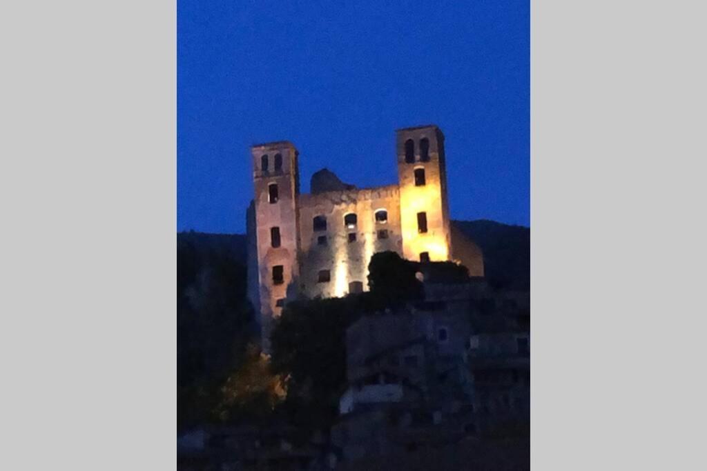 Le Bijou Di Dolceacqua, Per Un Momento Memorabile. Apartman Kültér fotó